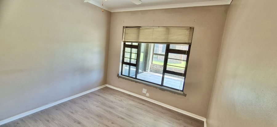 3 Bedroom Property for Sale in Rowallan Park Eastern Cape